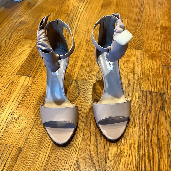 NIB- L.K. Bennett Agata pale pink leather bow heel Size 36.5/US 6-6.5 - Picture 4 of 7